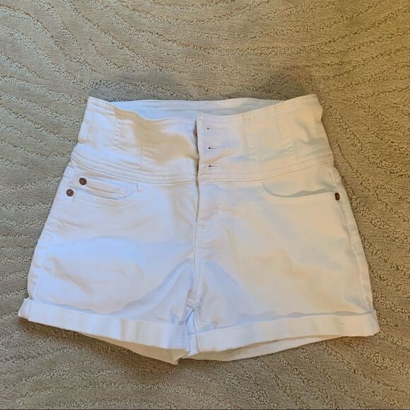 NOBO High Rise White Jean Short - Picture 1 of 4